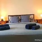 Sea Front Costa Sol By Helloapartments * コスタ・デル・シレンチオ