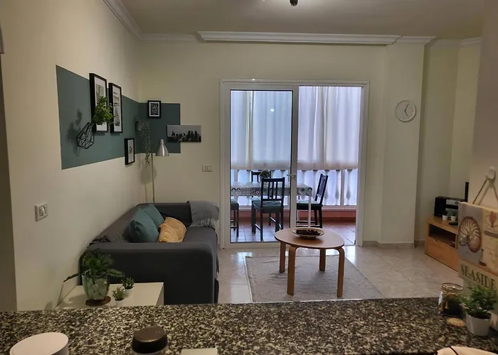 Sea Front Costa Sol By Helloapartments Appartement Costa Del Silencio